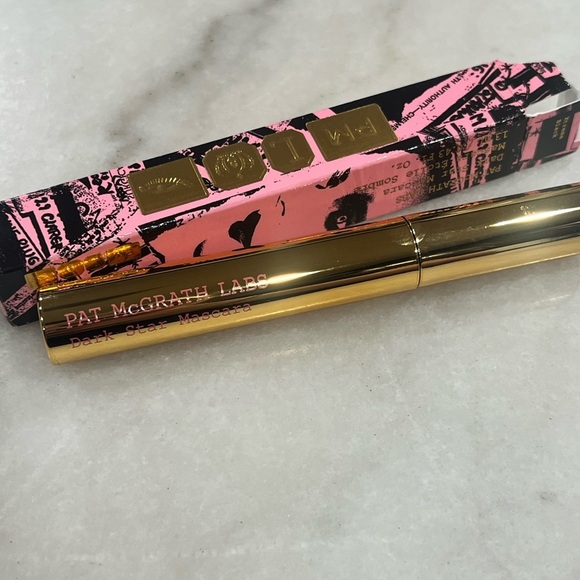 Pat McGrath Dark Star Mascara Xtreme Black - Picture 3 of 8